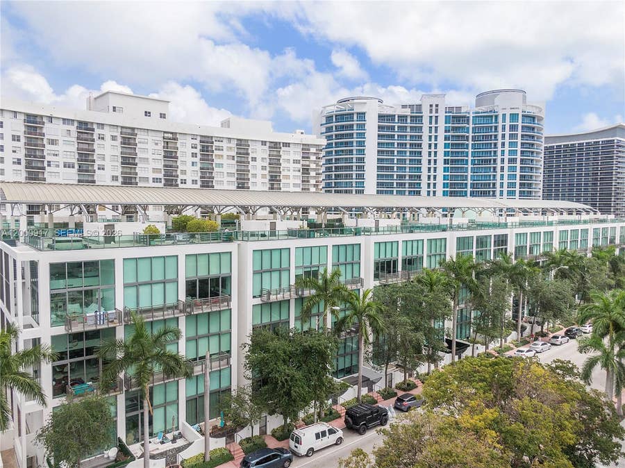Property photo for 6000 Collins Avenue, #527, Miami Beach, FL