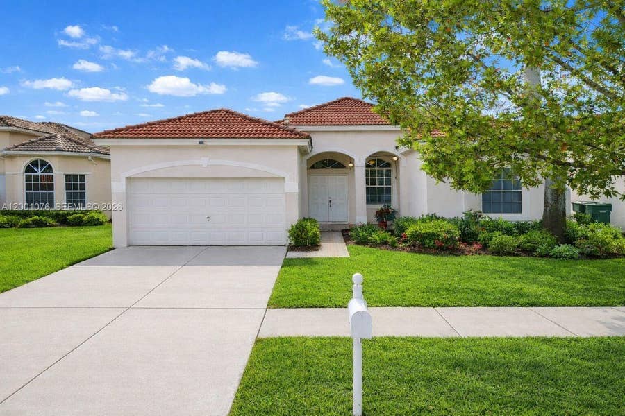 Property photo for 690 SE 30th Drive, Homestead, FL