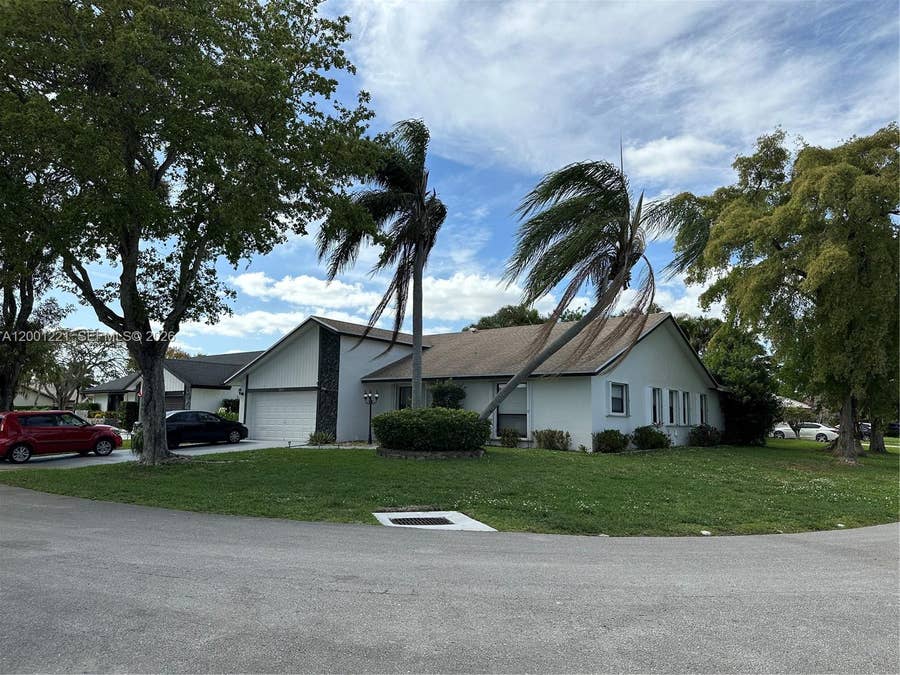 Property photo for 7003 NW 40th Place, Coral Springs, FL