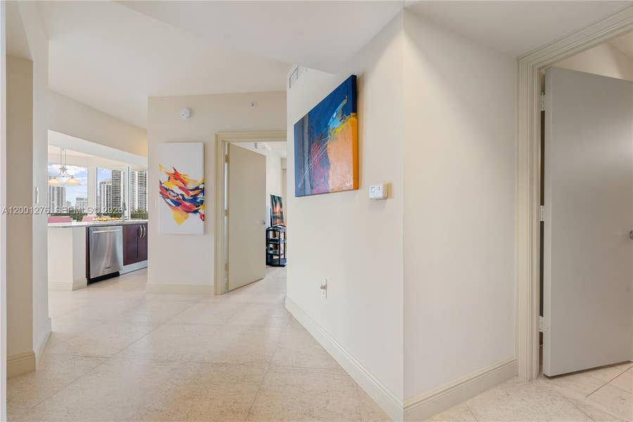 Property photo for 20000 E Country Club Drive, #610, Aventura, FL