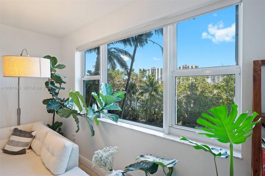 Property photo for 20000 E Country Club Drive, #314, Aventura, FL