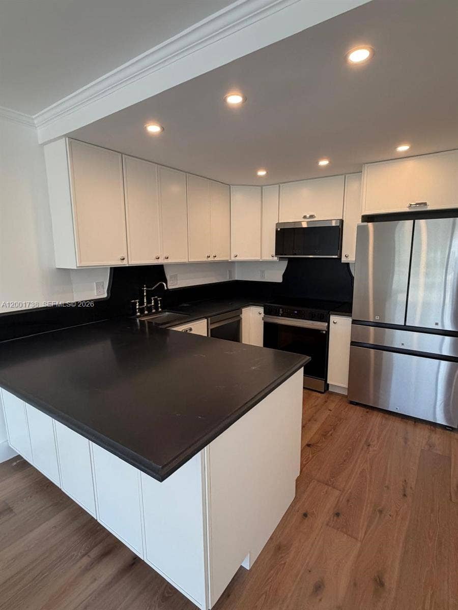 2900 NE 30th Street, #F2, Fort Lauderdale, FL 33306 Photo 2