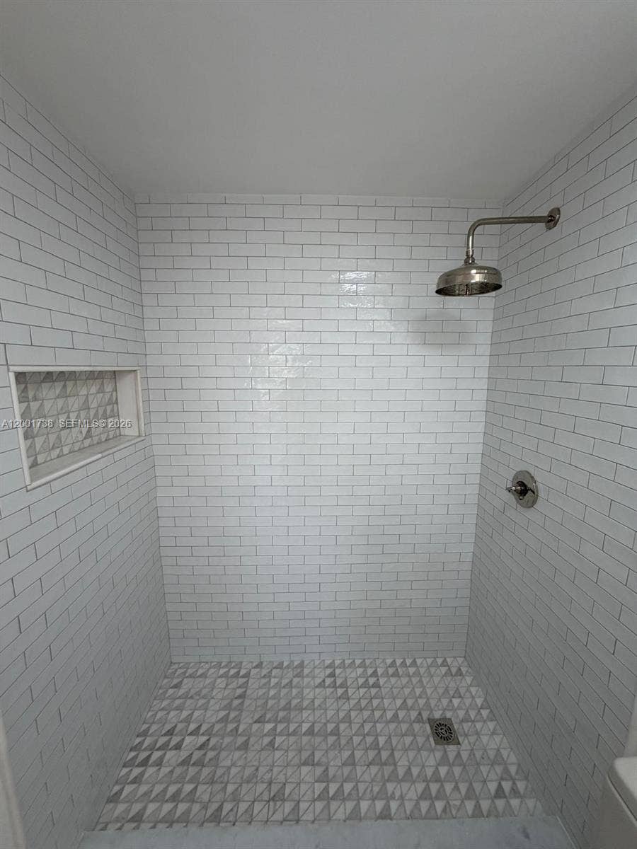 2900 NE 30th Street, #F2, Fort Lauderdale, FL 33306 Photo 19