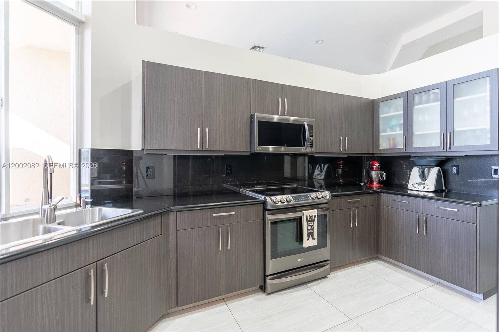 2557 Jardin Terrace, Weston, FL 33327 Photo 24