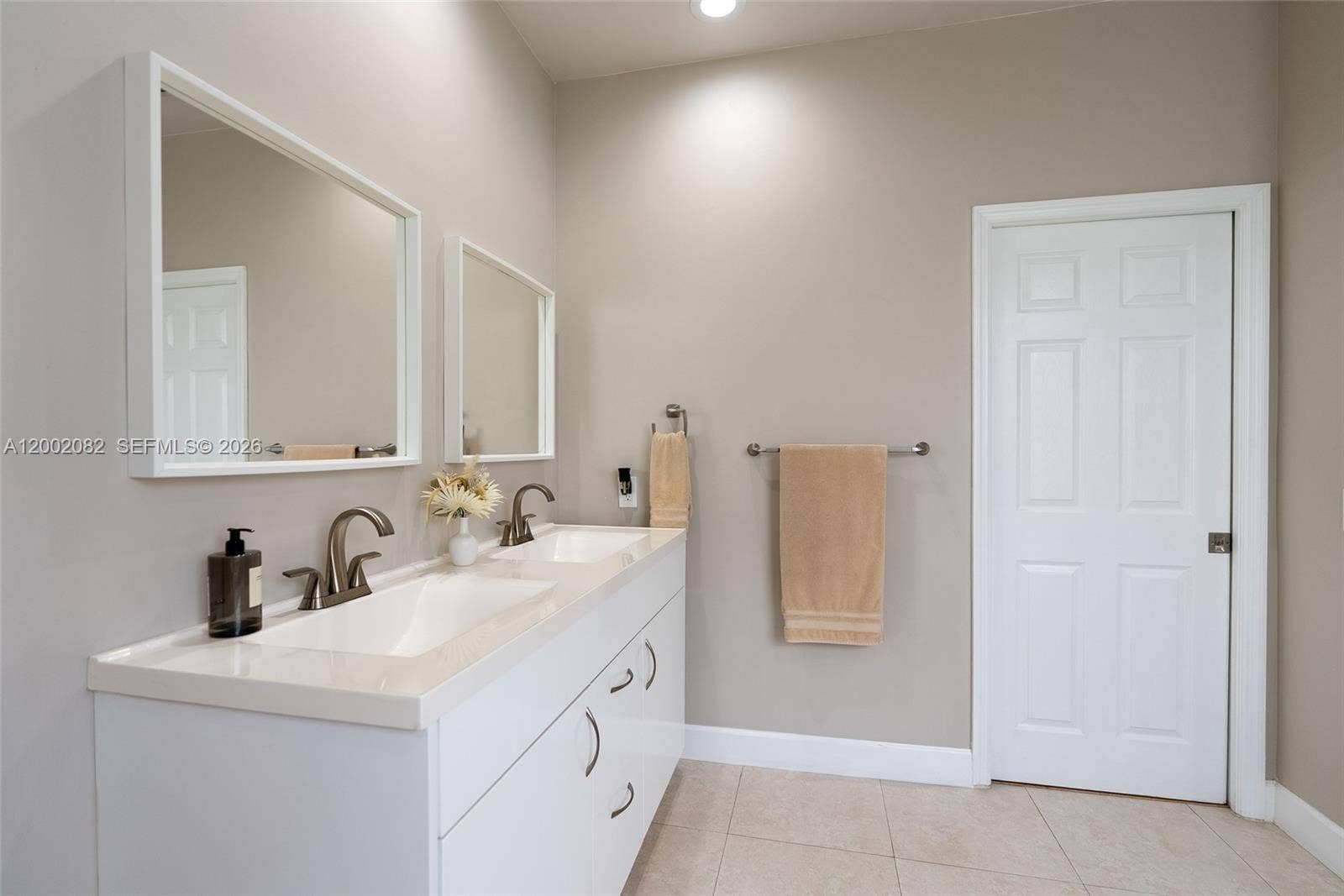 2557 Jardin Terrace, Weston, FL 33327 Photo 32