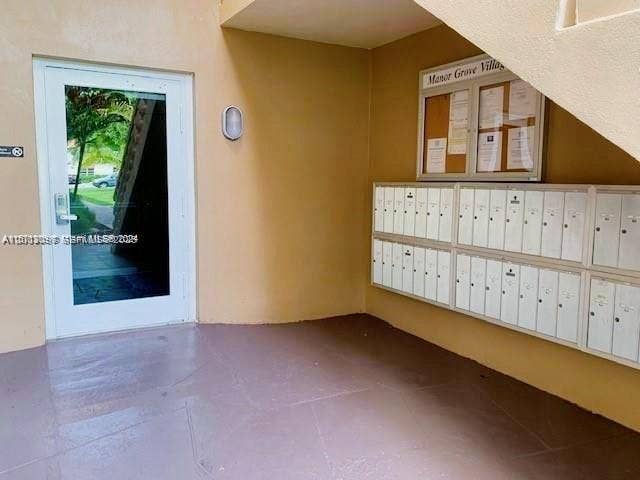 124 NE 19th Court, #114B, Wilton Manors, FL 33305 Photo 27