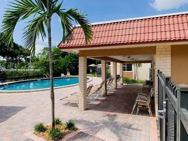 124 NE 19th Court, #114B, Wilton Manors, FL 33305 Photo 1