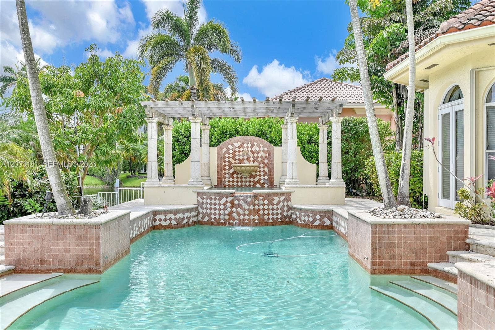 10430 Kestrel Street, Plantation, FL 33324 Photo 2