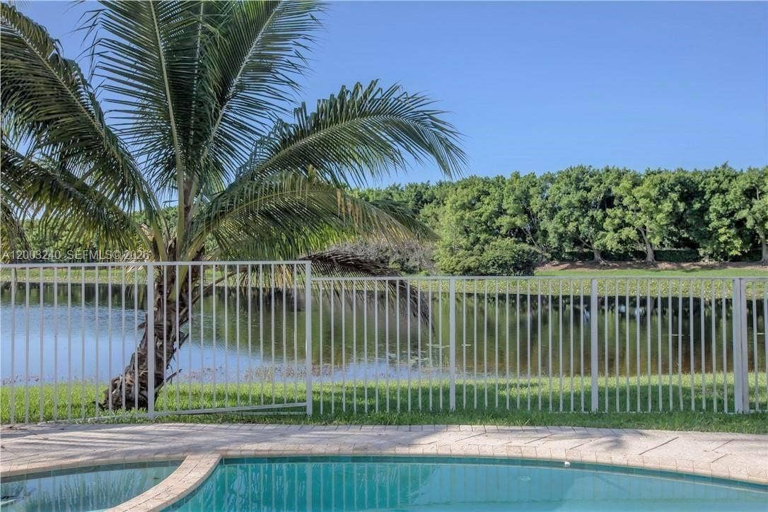 777 Tanglewood Circle, Weston, FL 33327 Photo 25