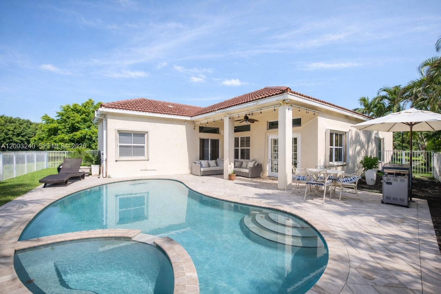 777 Tanglewood Circle, Weston, FL 33327 Photo 3