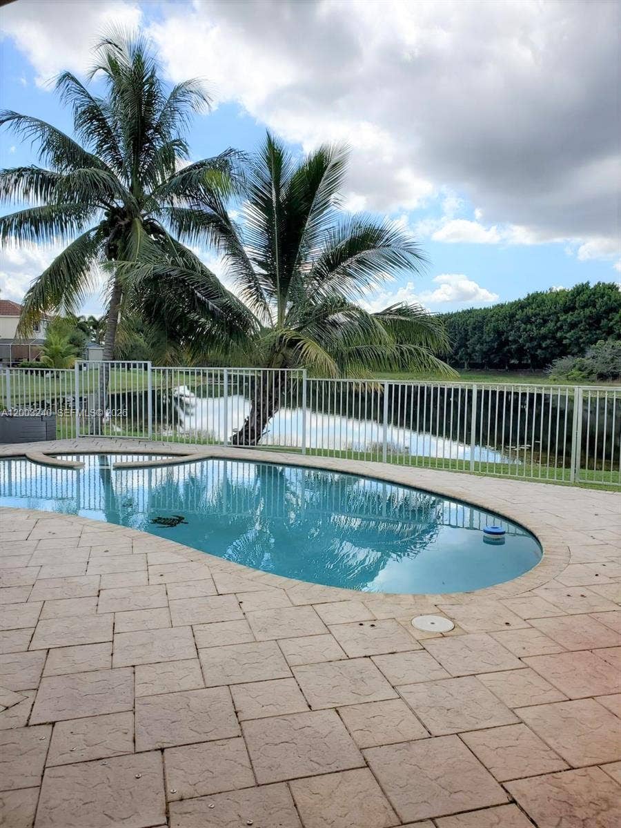 777 Tanglewood Circle, Weston, FL 33327 Photo 27