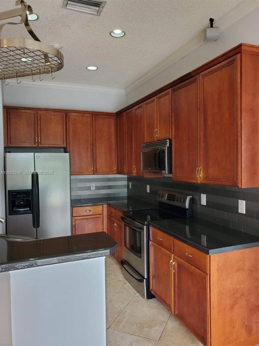 777 Tanglewood Circle, Weston, FL 33327 Photo 6