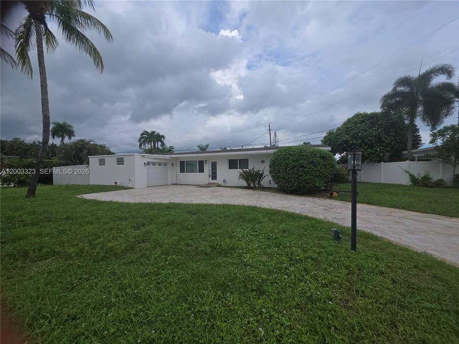 Property photo for 31 NE 27th Drive, Wilton Manors, FL