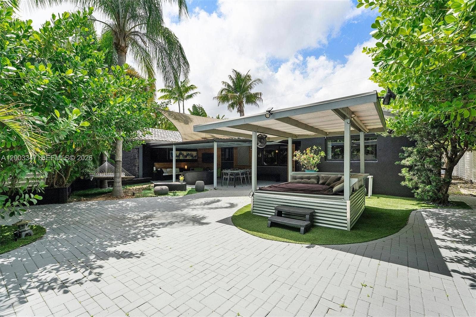 2825 NW 10th Avenue, Wilton Manors, FL 33311 Photo 3