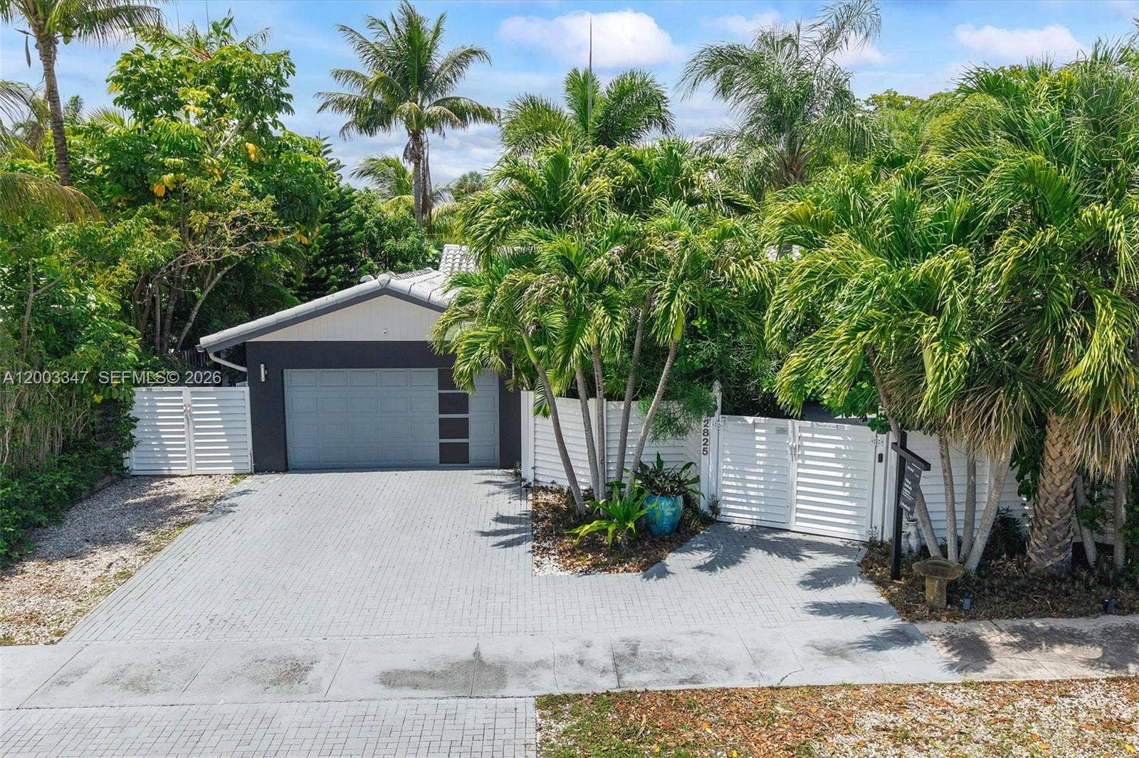 2825 NW 10th Avenue, Wilton Manors, FL 33311 Photo 2