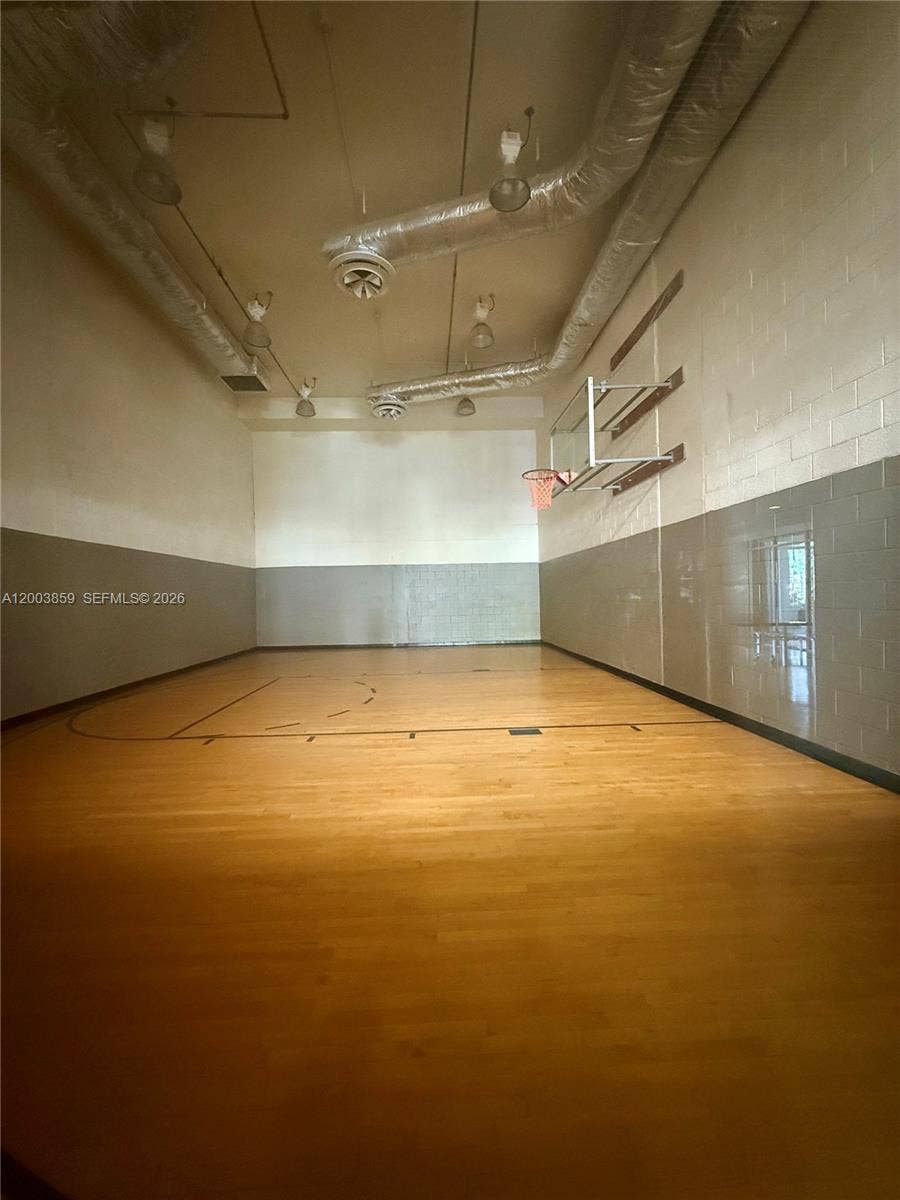 511 SE 5th Avenue, #611, Fort Lauderdale, FL 33301 Raquetball