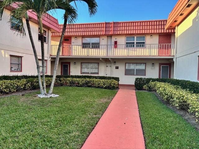 Property photo for 8 Saxony A, #8, Delray Beach, FL