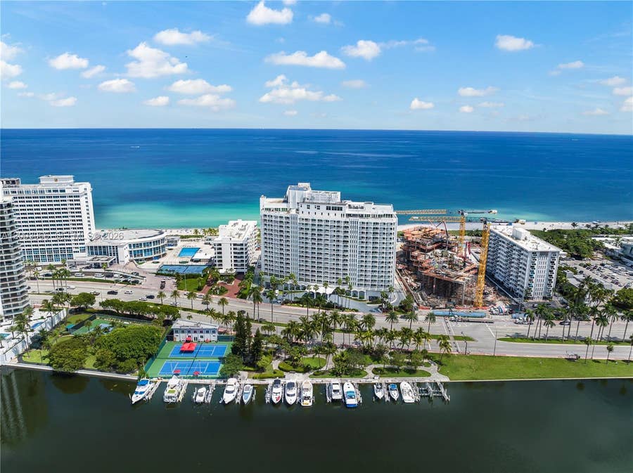 Property photo for 5401 Collins Avenue, #611, Miami Beach, FL