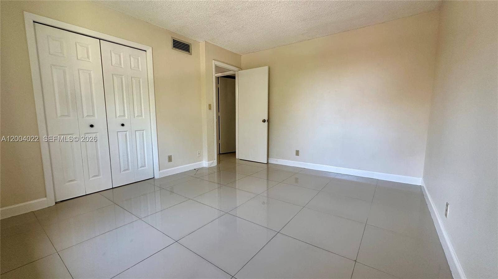 16210 Laurel Drive, #203, Weston, FL 33326 Photo 11