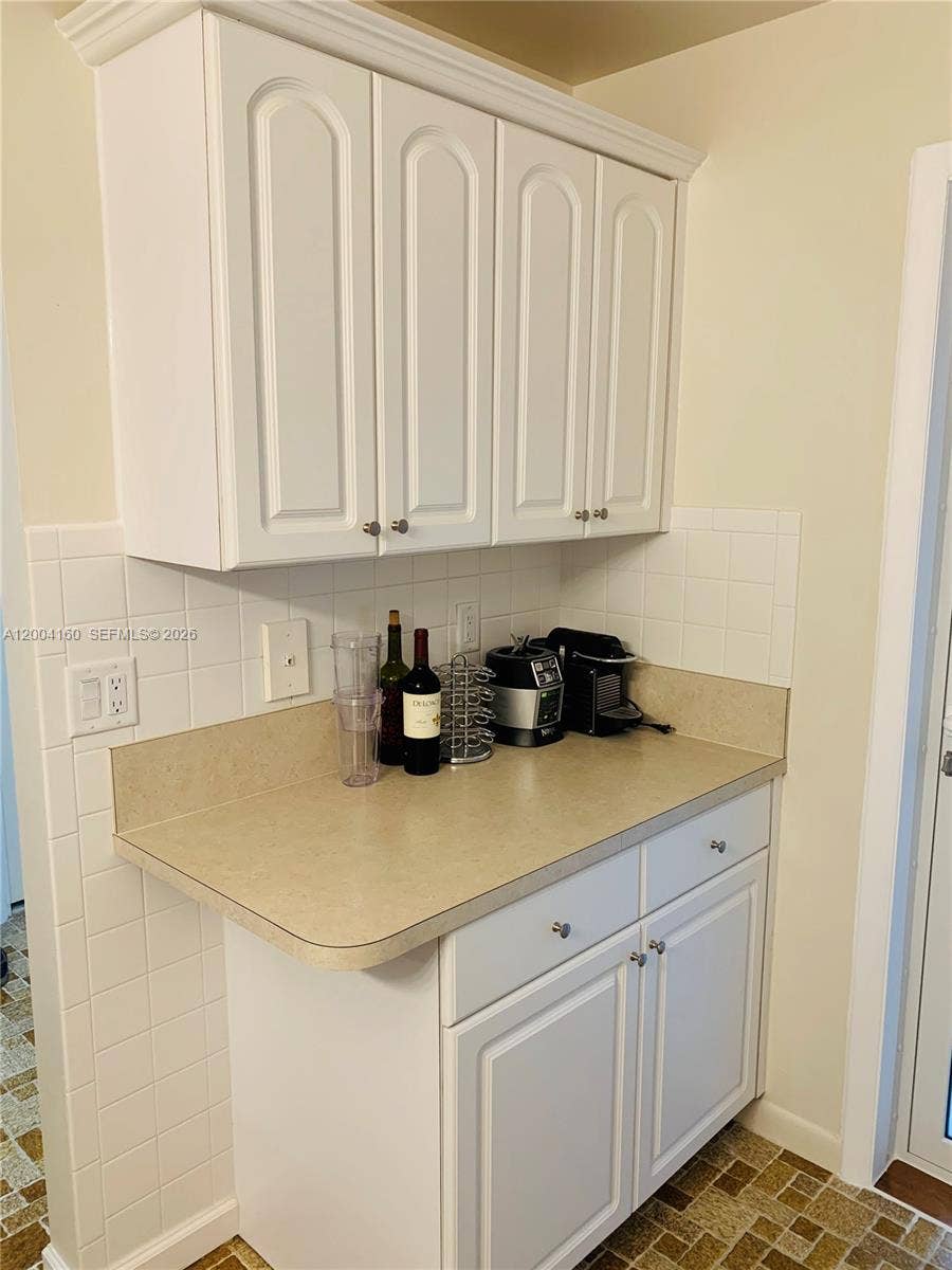 1481 S Ocean Boulevard, #211E, Lauderdale-By-The-Sea, Lauderdale By The Sea, FL 33062 Photo 3