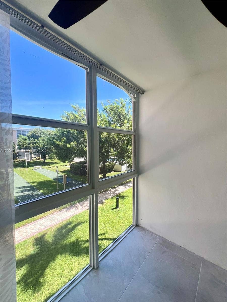 1481 S Ocean Boulevard, #211E, Lauderdale-By-The-Sea, Lauderdale By The Sea, FL 33062 Photo 21