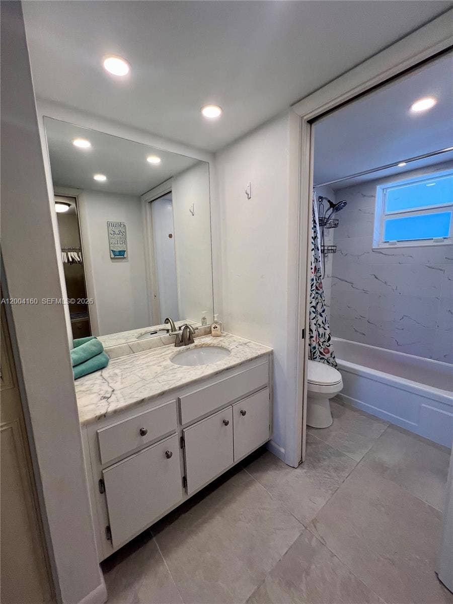 1481 S Ocean Boulevard, #211E, Lauderdale-By-The-Sea, Lauderdale By The Sea, FL 33062 Photo 14