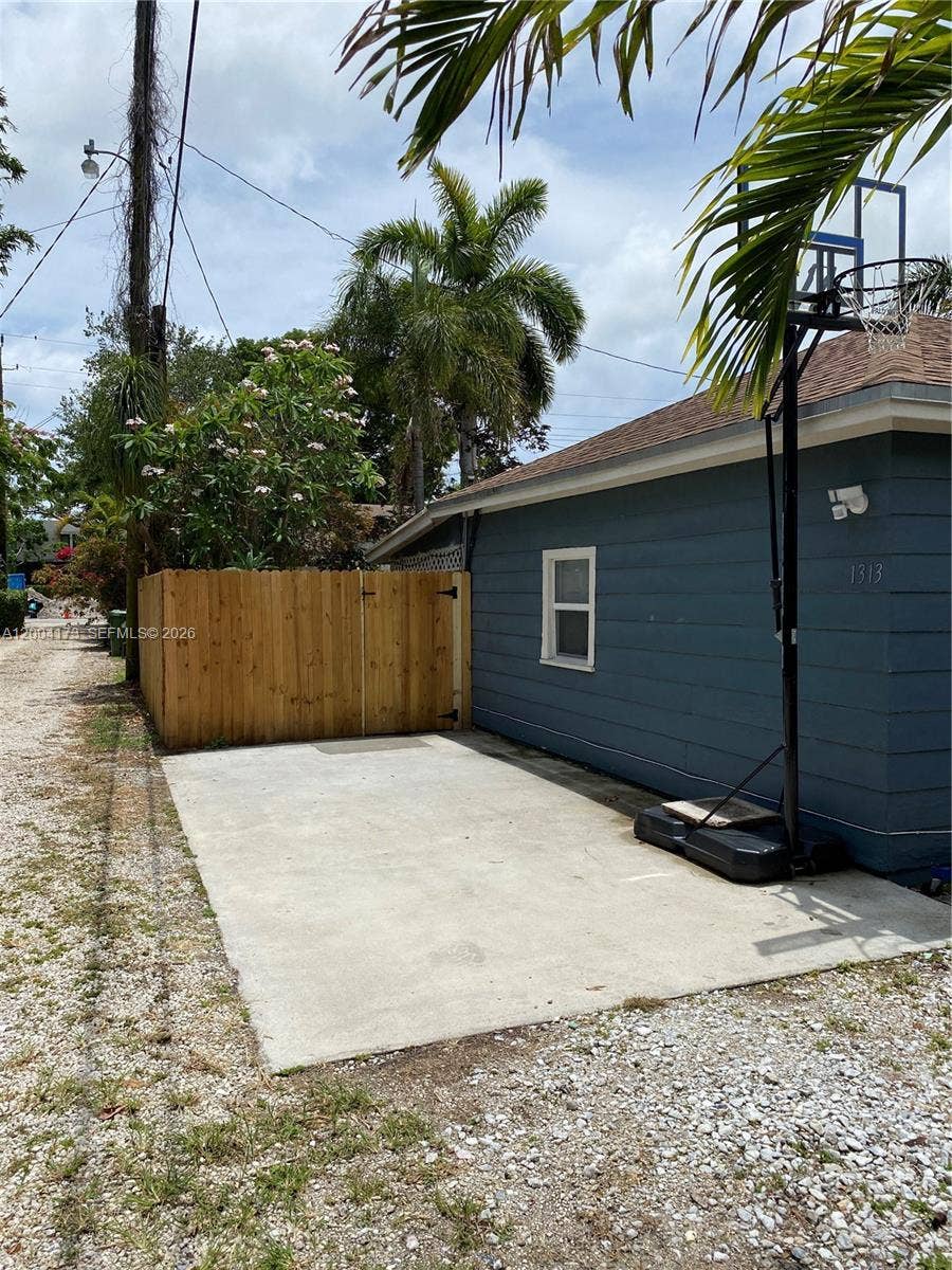 1313 NE 3rd Street, Fort Lauderdale, FL 33301 Photo 27