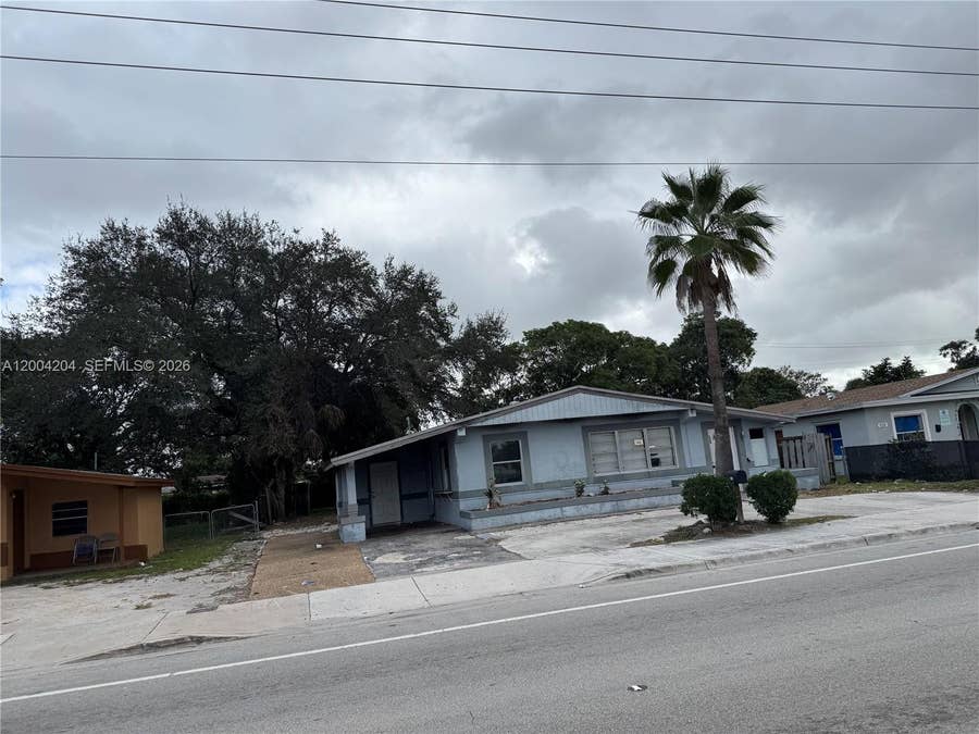 Property photo for 530 NW 31st Avenue, Fort Lauderdale, FL