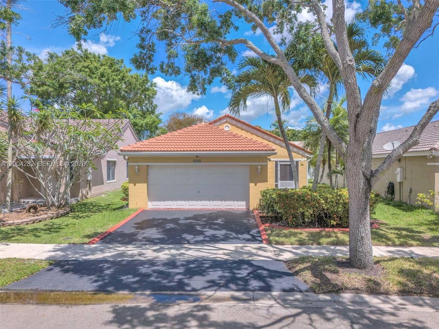 Property photo for 1600 Salerno Circle, Weston, FL