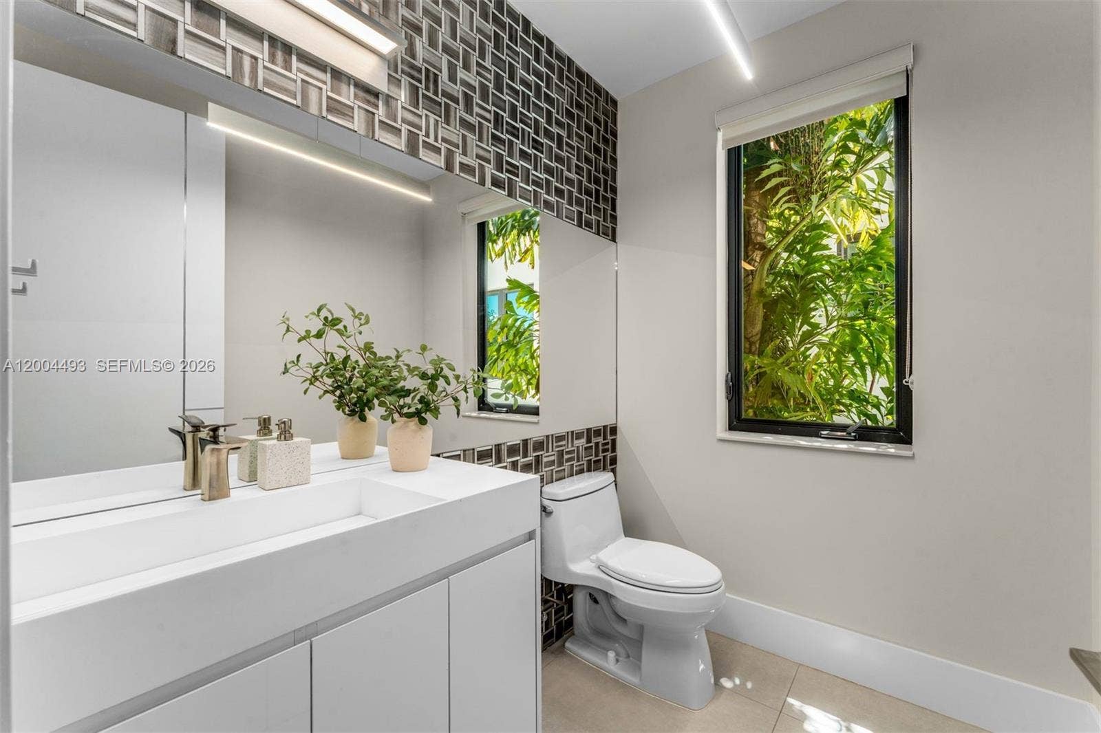 104 NE 16th Terrace, Fort Lauderdale, FL 33301 Photo 11