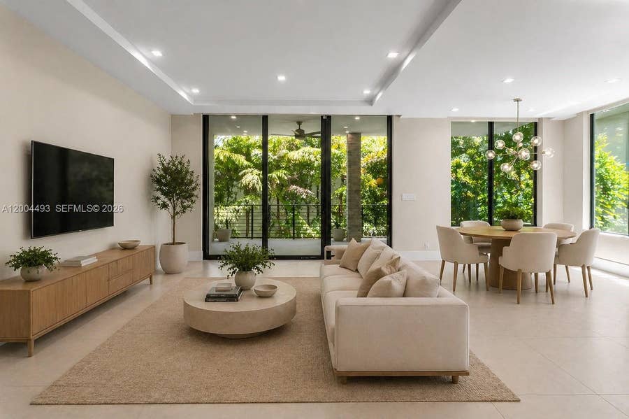 Property photo for 104 NE 16th Terrace, Fort Lauderdale, FL