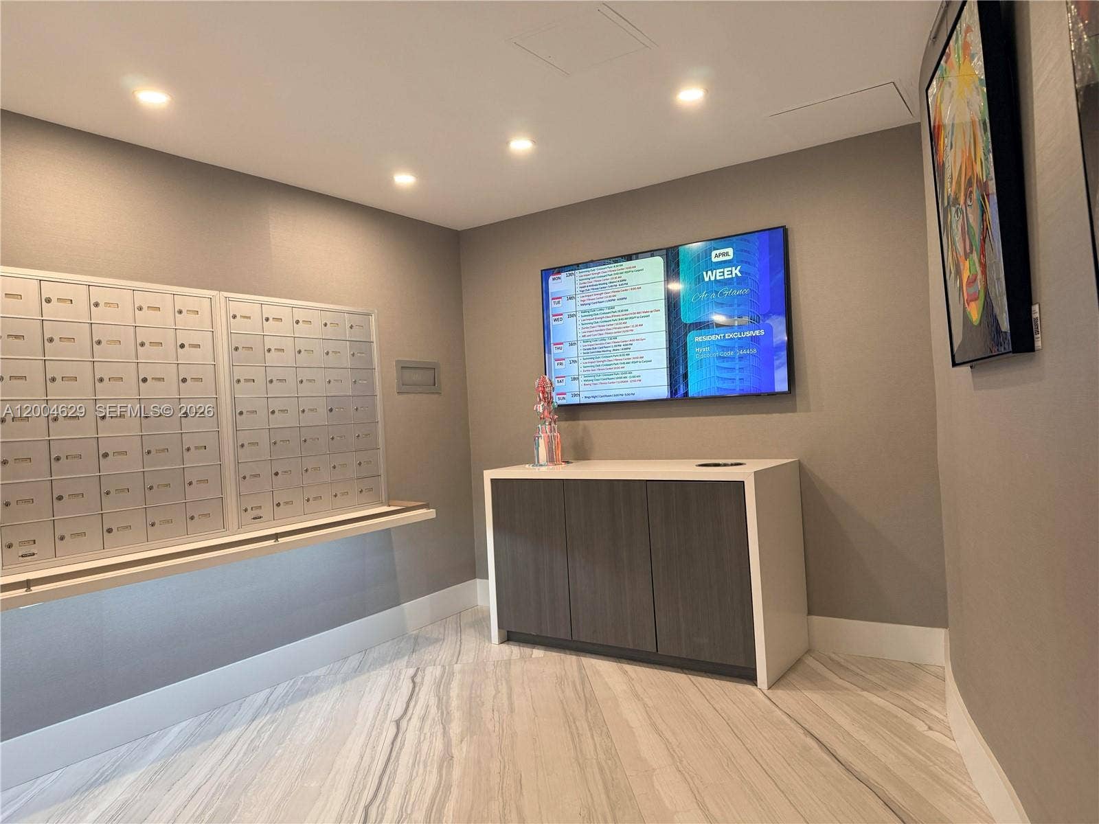 333 Las Olas Way, #304, Fort Lauderdale, FL 33301 BUILDING MAIL AREA AND EVENTS CALENDAR