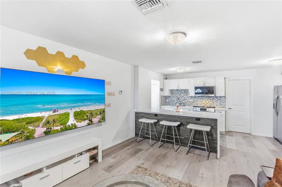 Property photo for 2125 NW 27th Lane, Fort Lauderdale, FL