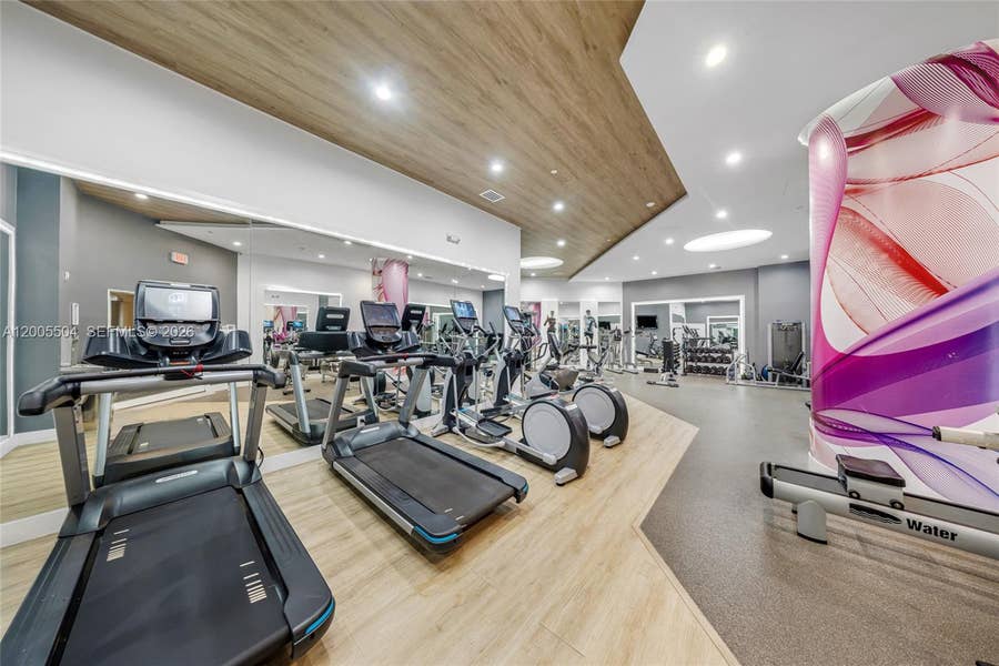 Property photo for 3610 Yacht Club Drive, #1016, Aventura, FL