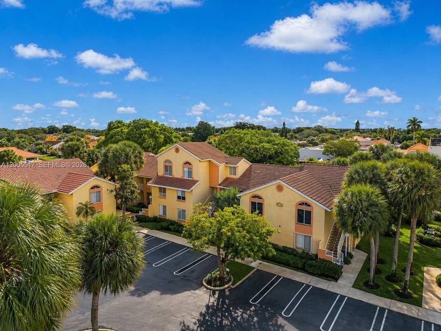 Property photo for 1122 Coral Club Drive, #1122, Coral Springs, FL