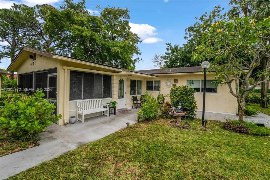 Property photo for 410 SW Natura Avenue, Deerfield Beach, FL