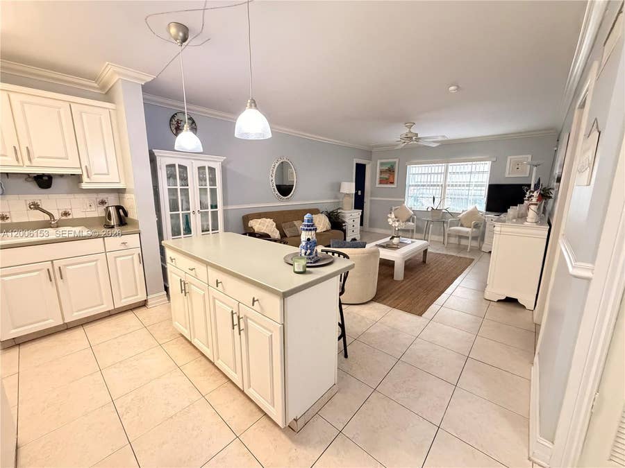 Property photo for 1520 Mckinley Street, #210E, Hollywood, FL