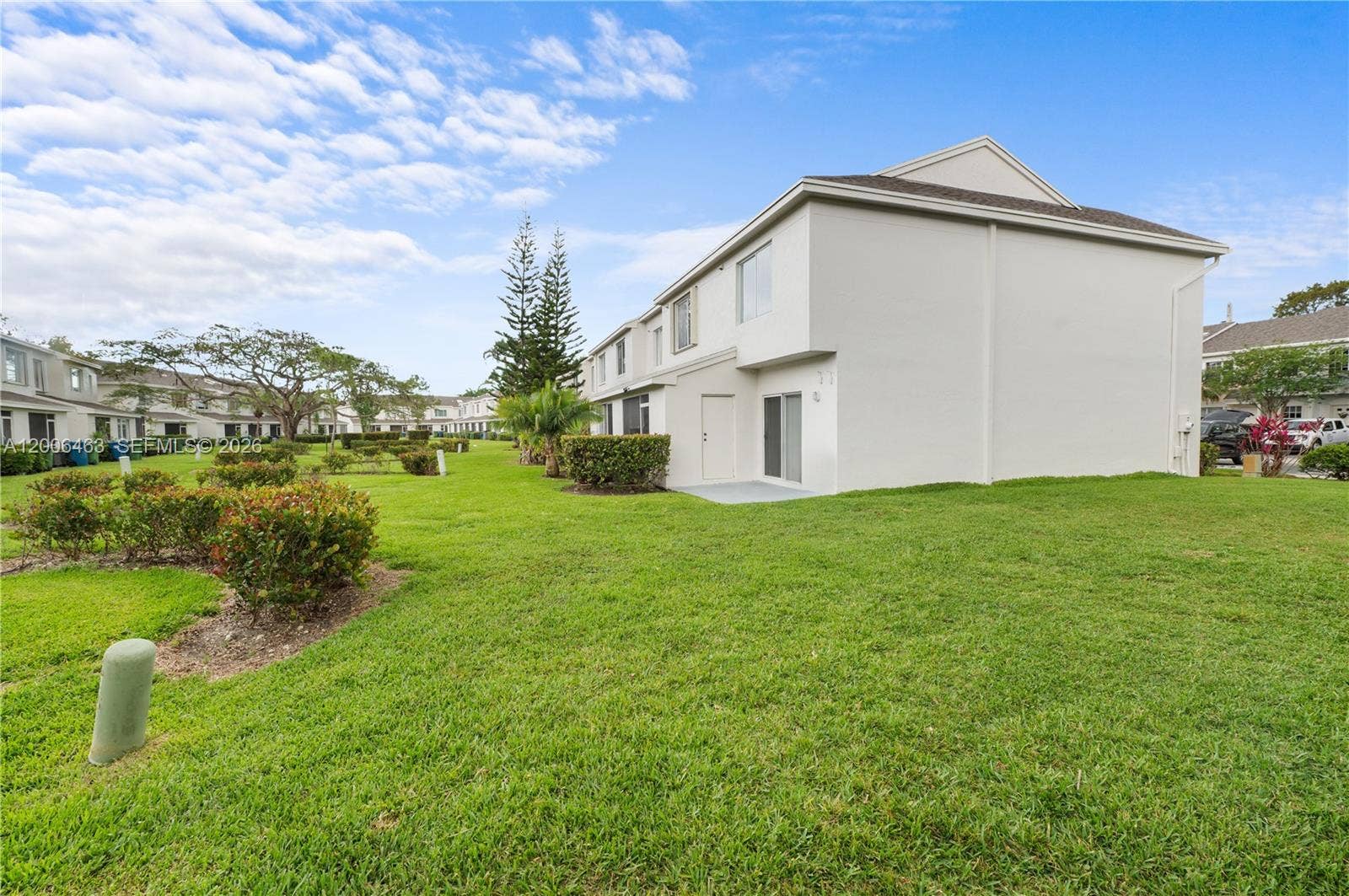 40 Simonton Circle, #40, Weston, FL 33326 Photo 4