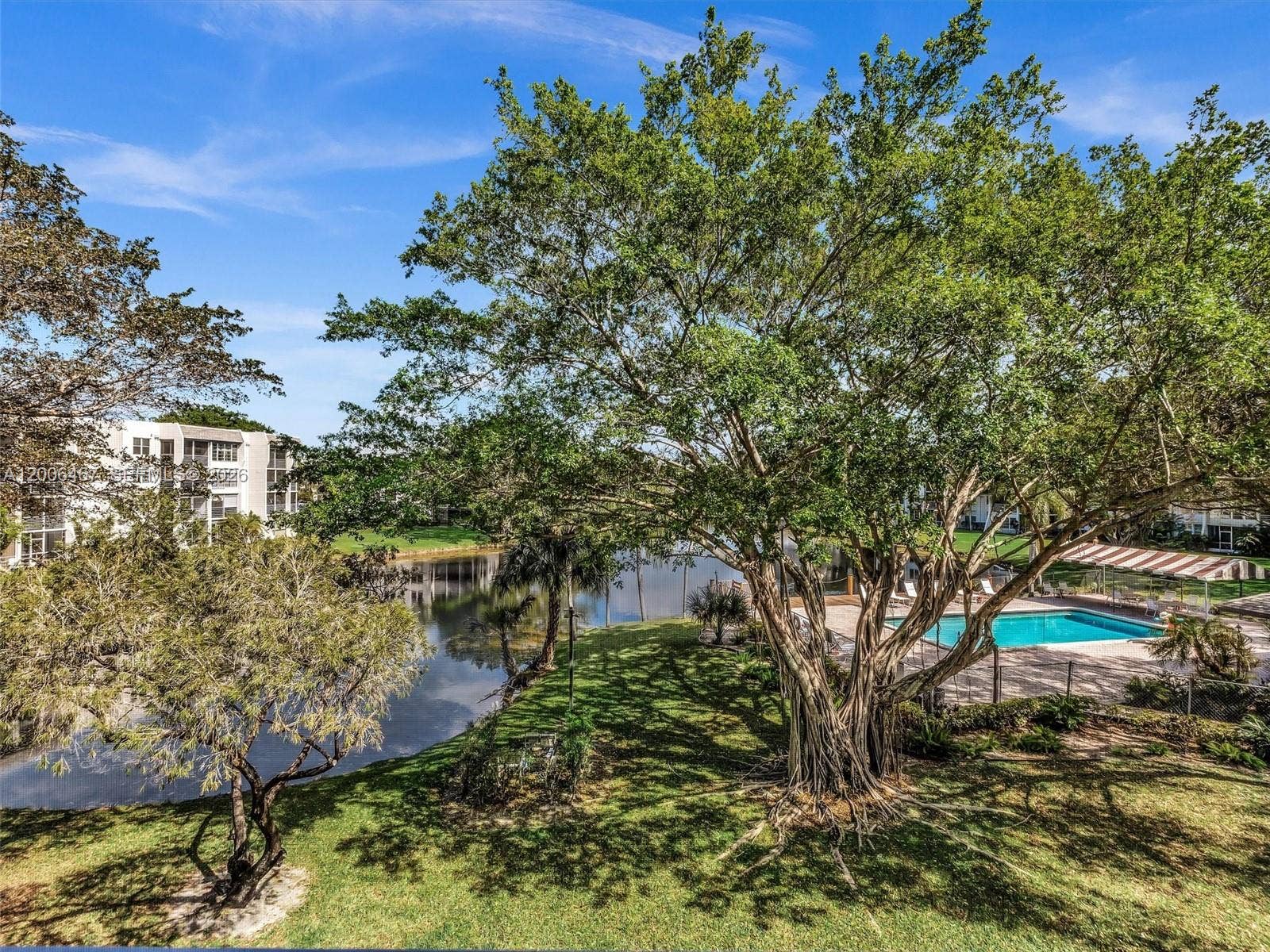 9340 Lagoon Place, #303, Davie, Davie, FL 33324 Photo 36