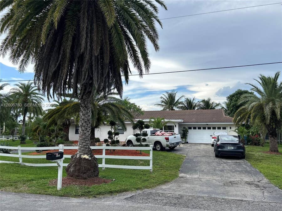 Property photo for 11781 NW 14th Street, Plantation, FL
