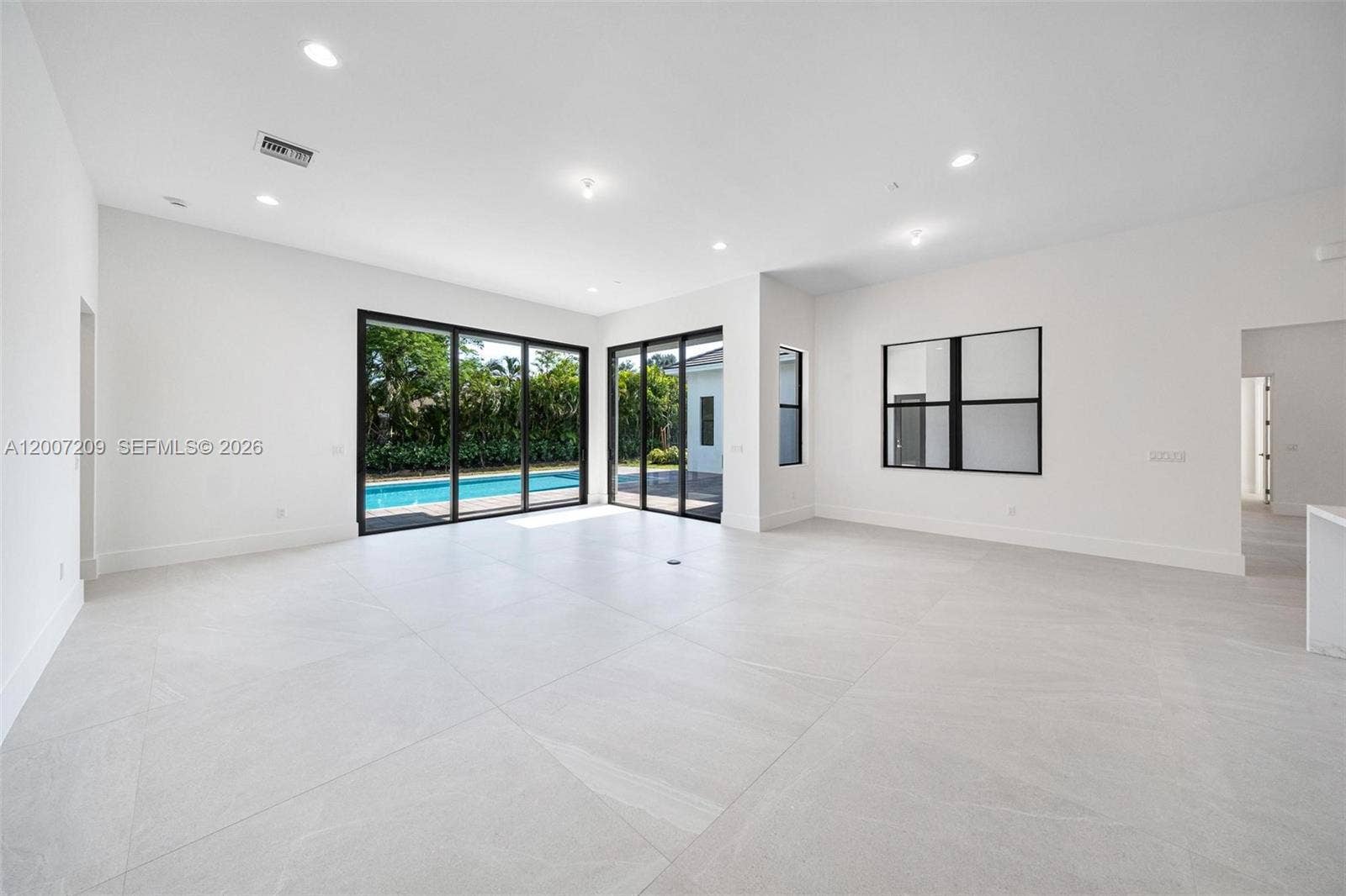 11900 SW 14th Place, Davie, FL 33325 Photo 14
