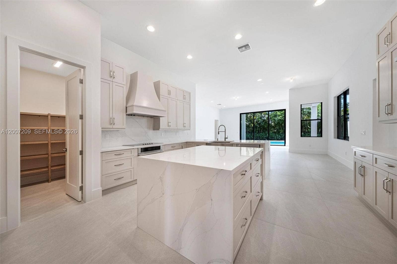 11900 SW 14th Place, Davie, FL 33325 Photo 19
