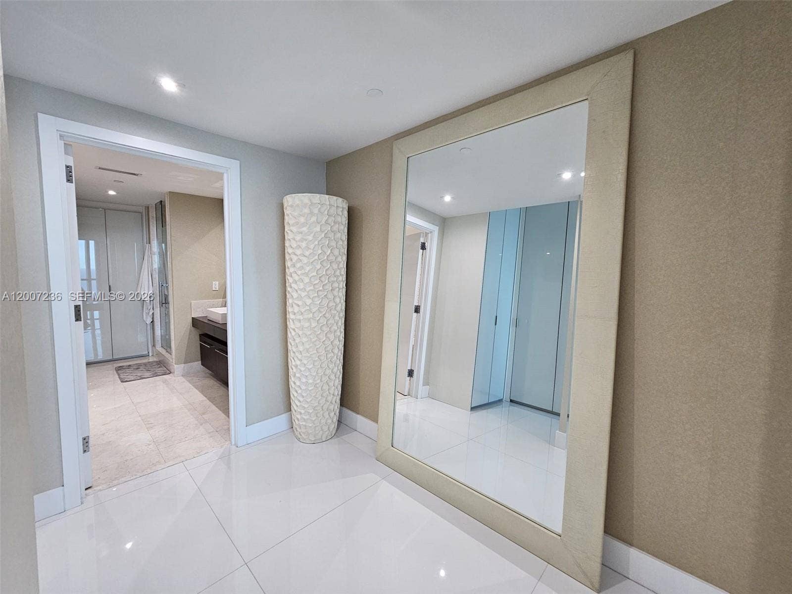 17121 Collins Avenue, #4006, Sunny Isles Beach, Sunny Isles Beach, FL 33160 Photo 58