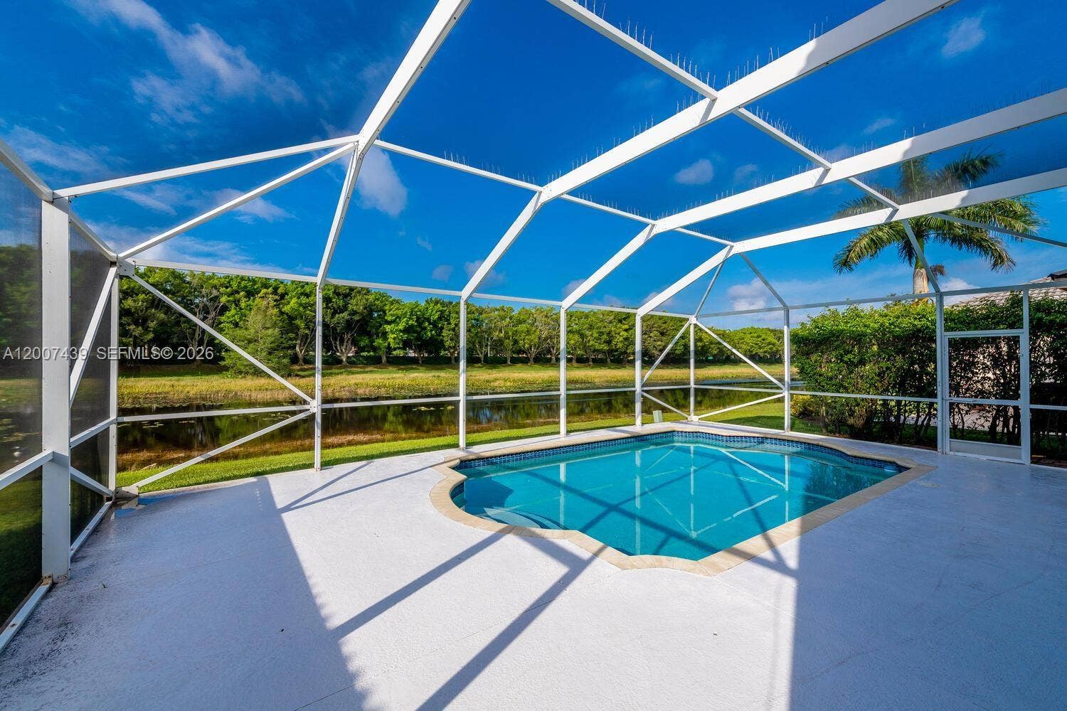 801 Tanglewood Circle, Weston, Weston, FL 33327 Photo 2