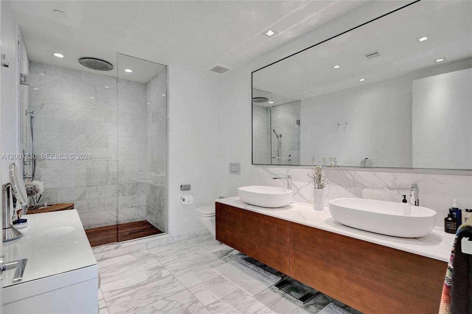 10201 Collins Avenue, #404, Bal Harbour, FL 33154 Photo 19