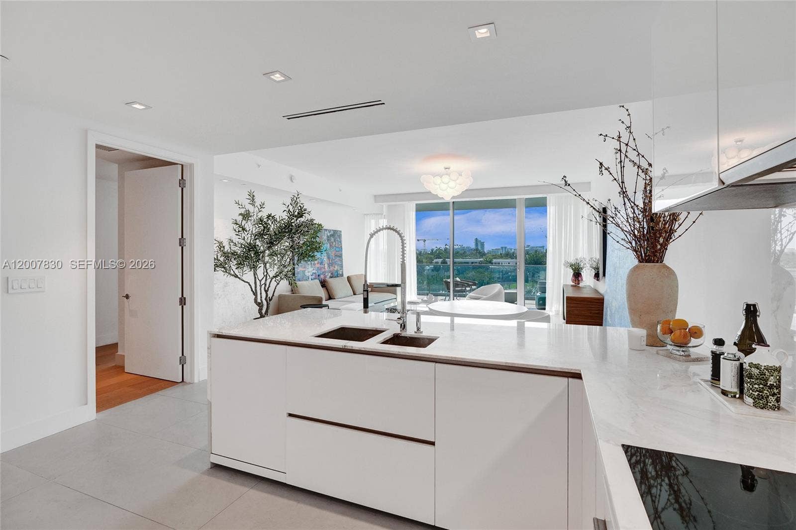 10201 Collins Avenue, #404, Bal Harbour, FL 33154 Photo 10