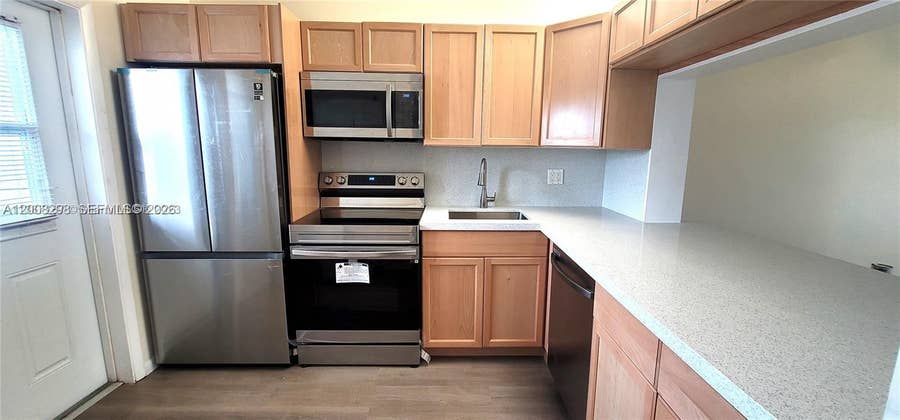 Property photo for 2200 Park Lane, #302, Hollywood, FL