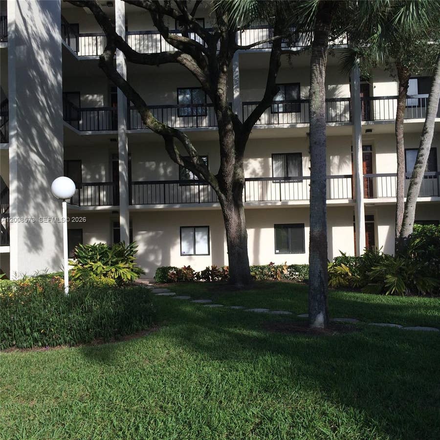 Property photo for 3050 Presidential Way, #101, West Palm Beach, FL