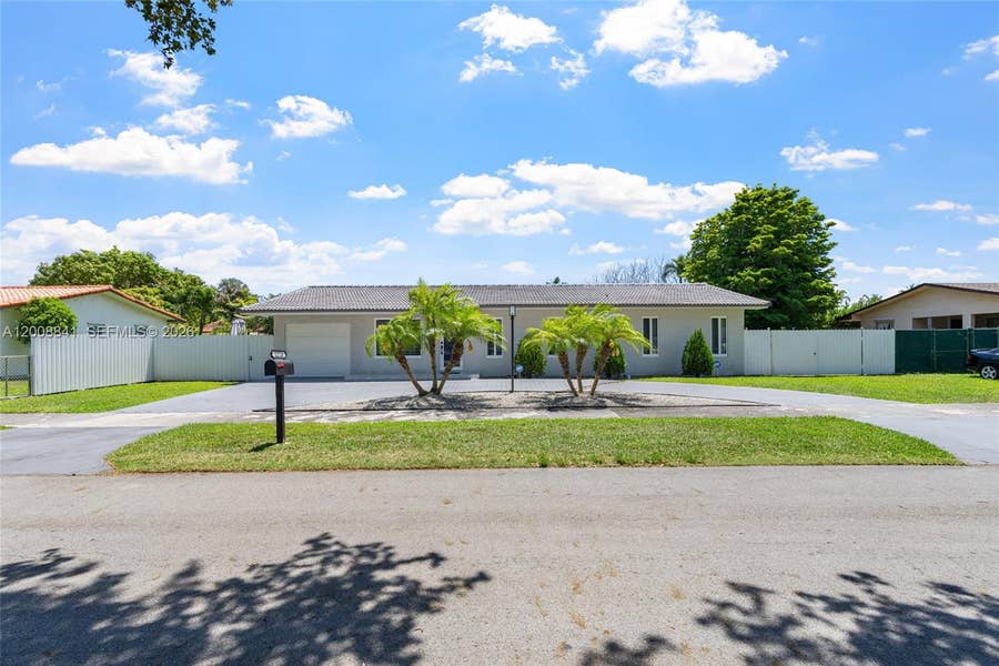 Property photo for 12724 SW 33rd Terrace, Miami, FL