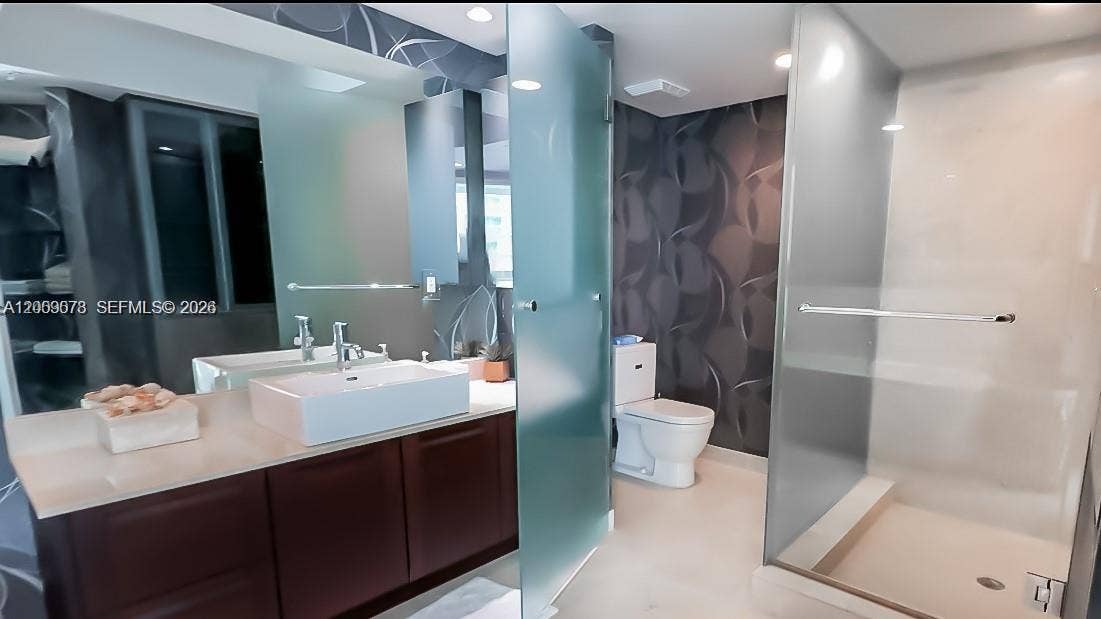 200 SE Sunny Isles Boulevard, #2-1205, Sunny Isles Beach, Sunny Isles Beach, FL 33160 Photo 14